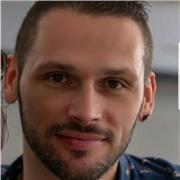 Envie d'apprendre à chanter ? Envie de technique vocale ? Envie de découvrir ta voix? N'hésite pas!